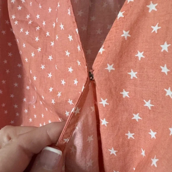 Madewell Peach Polka Dot Wrap Crop Top, size L. Excellent shape. Rarely worn. - Picture 5 of 6